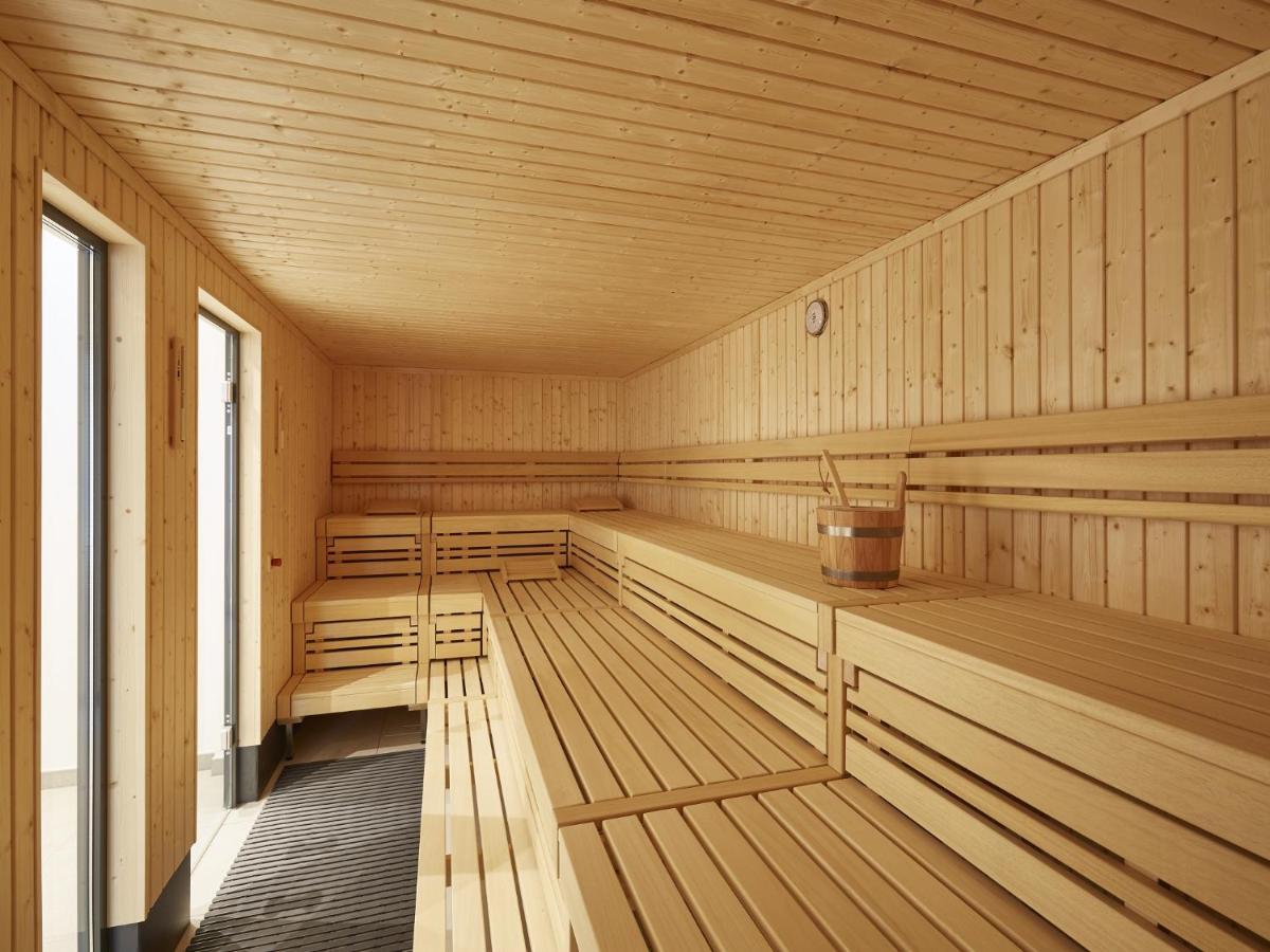 Reetland Am Meer - Premium Reetdachvilla Mit 2 Schlafzimmern, Sauna Und Kamin E04 Dranske Exterior photo